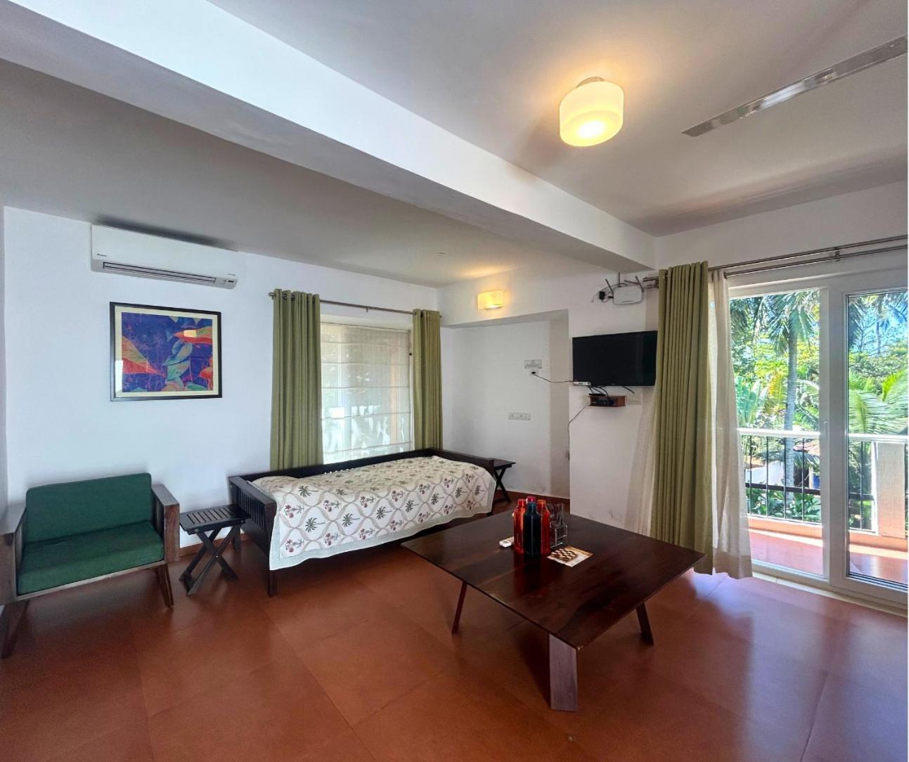 Jungle Hut-Annabelle'S Beach Apartments At Bernard Simao,Calangute,Goa Candolim Exterior photo